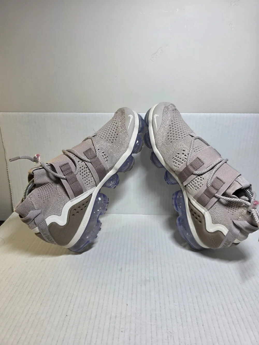 Nike Air Vapormax Flyknit Utility Moon Particle Tan Mens Size 8.5